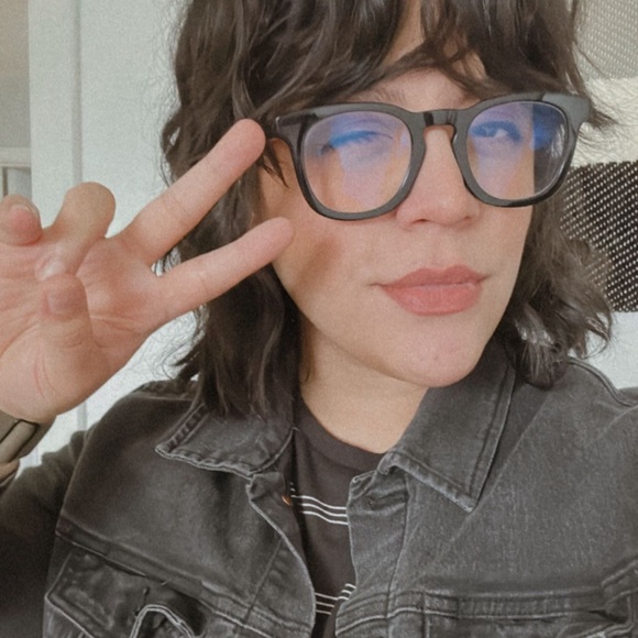 Meet the Posher - Picture 2 of 4